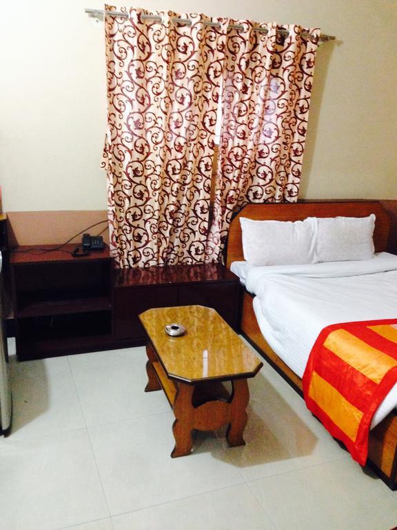 Hotel Bengal -100M From Park Circus 7 Point Kolkata Eksteriør bilde